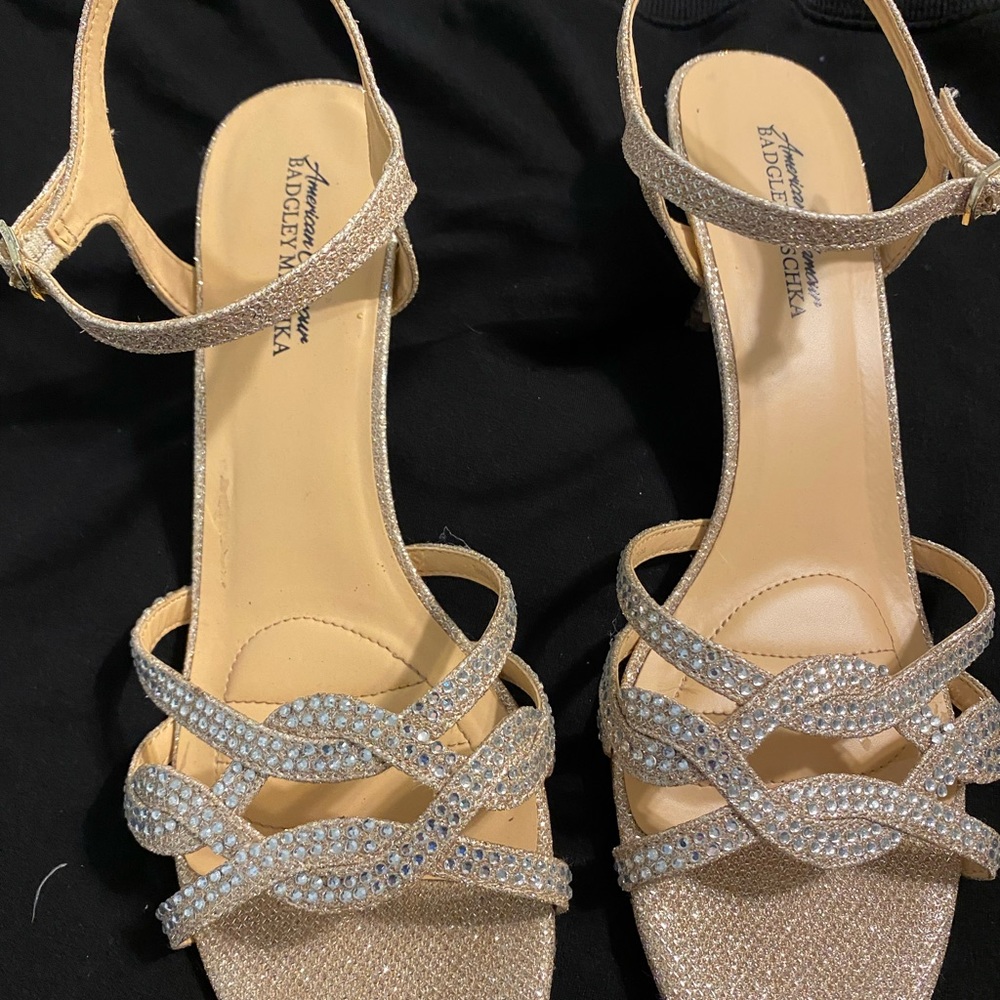 American Glamour Badgley Mishka Xabrina heeled sandals size 10 light gold
